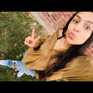 Meet your Posher, Ashlyn